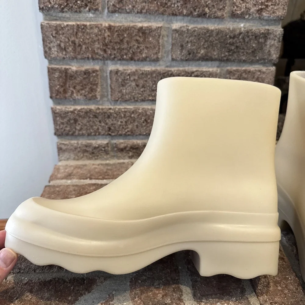 Vince Nia Moonlight Rain Boots Nude Lug Sole Women Waterproof Size 9 #179 - Picture 6 of 15